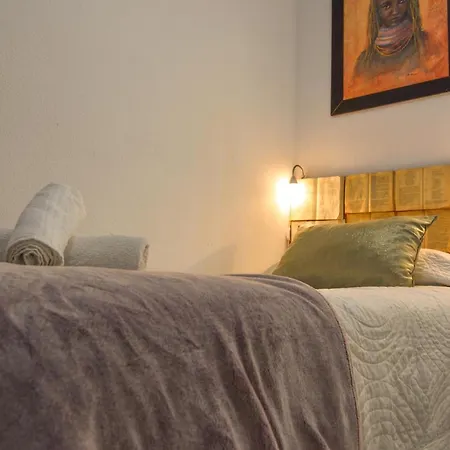 Regina -parking Casco Historico Apartamento *