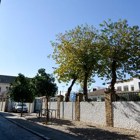 Regina -parking Casco Historico * コルドバ